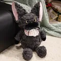Niedliche dunkelgraue Devon Rex Katzenplüschpuppe mit lockigem Fell und Lätzchen Deko - 45cm / Schwarz