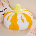 Weiches gelb-weiß gemustertes Kürbis-Plüschkissen für festliche Halloween-Heimdekoration - 15cm / Weiß-Gelb Patchwork