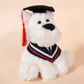 Adorabile cane di peluche bianco con tocco nero da laureato e nappa rossa vivace - 25cm / Westie