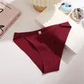 Sexy weinrote gerippte Baumwoll Bikini Unterwäsche mit schicken Metallringen - Weinrot