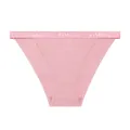 Dettaglio di slip in cotone rosa con trama a nido d'ape ed elastico in vita logato. - Taglia M / Rosa