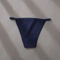 Donkerblauwe lrise slipje met metalen ringen aan de zijkant - Donkerblauw