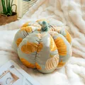 Coussin en peluche en forme de citrouille verte avec motifs orange décoratif doux - Jaune