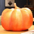 Coussin en peluche citrouille 3D réaliste pour décoration et confort au bureau - Citrouille