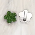 8mm green glitter flower slide charms for custom DIY bracelets and jewelry projects - 铬底亮粉花朵-浅绿