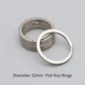 Hochwertiger flacher 32mm Schlüsselring aus Edelstahl für DIY Schlüsselanhänger Design - 2*32mm Flachring / Silber