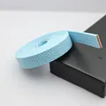 Rouleau de lanière en cuir PU texture serpent bleu clair 10mm pour bijoux et artisanat DIY - Bleu clair
