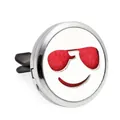 Zilveren 30mm auto aroma diffuser clip met rood pad en smiley met zonnebril ontwerp - Zonnebril Smiley Stijl (HG343)