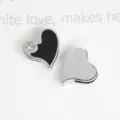 8mm heart-shaped silver alloy bead with rhinestone for DIY personalized jewelry making - Heart Style (SL557) / Black