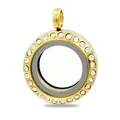 Nahaufnahme des 20mm goldenen Edelstahl Floating Locket Anhängers mit Kristallen - Strass Floating Locket / 20mm / Gold