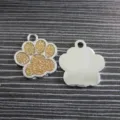 Funkelnder goldener Pfotenabdruck Haustier-ID-Anhänger für DIY-Schmuck und Halsbänder - Chrom-Basis-Stil / 25*27mm / Gold