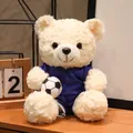 Orsetto di peluche bianco crema con divisa da calcio blu che tiene un piccolo pallone da calcio - Orso Bianco Maglia Blu (Francia)