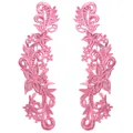 Detailed view of pink water-soluble floral lace embroidery patch with hollow design - 对称一对(两件装) / Rose Pink