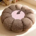 Cojín de suelo de calabaza nórdica con estampado floral rosa y centro de cuadros - Tamaño 45cm / Marrón Floral