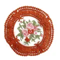 Detalle de posavasos redondo bordado de estilo europeo en color naranja óxido - Diámetro 11.5cm / Marrón