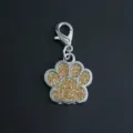 DIY pet paw print alloy pendant with golden glitter and silver lobster clasp accessory - Style With Lobster Clasp / Gold