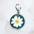 White daisy pet identification tag with green glitter background and silver clasp - Lobster Clasp / Green