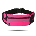 Détail de la banane de course rose imperméable avec zip et bande réfléchissante. - Type standard / Rose rouge