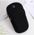 Nahaufnahme einer langlebigen schwarzen Sport-Armbandtasche mit zwei Reißverschlussfächern - Sport-Armtasche / Schwarz