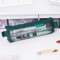 Draagbare donkergroene mesh etui met driehoekig ontwerp voor alle kantoorartikelen - Mini Driehoekige Stijl / Donkergroen