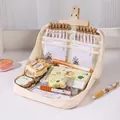 Panda Federmäppchen mit großer Kapazität, mehreren Schichten und süßem Zubehör. - Cremeweiß