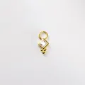 Primo piano di ciondolo con zircone quadrato placcato oro 18k per gioielli DIY - Stile Rombo (Stile D)