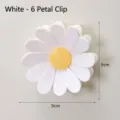 Daisy flower magnetic food bag sealing clip in white color, size measures 9cm by 9cm - Set of 6 / White