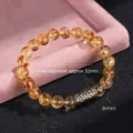 Elegante pulsera de cuentas de cristal dorado de 8mm con acento metálico texturizado - Diámetro de cuenta 8mm / Pulsera de Cristal de Torre Amarilla