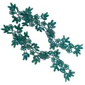 Detailansicht dunkelgrüne symmetrische florale Stickerei-Spitzenaufnäher für Kleidung - Ein Paar / Dunkelgrün