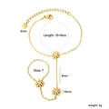 Détails de la chaîne de main en acier doré avec fleurs en cristal et mesures du produit - Style Fleur à Huit Pétales avec Strass (BL20220AG)