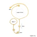 Détail d'un bracelet bague marguerite en acier inoxydable doré avec mesures. - Style Fleur à Six Pétales (BL20180AG)