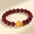 Natürliches rotes Zinnober-Perlenarmband mit einem gelben Kristall-Akzentstein - Natürliches Erzkristall Mit Realgar / 10mm