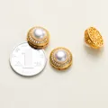 Vue détaillée de la perle d'espacement en argent 925 doré avec perle et pierres de CZ - Perle Artificielle & Strass Incrusté