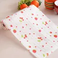 Protector de estantes antihumedad con estampado de fresas para cajones de casa y armarios cocina - 3 Metros / Fresa sobre Fondo Blanco