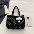 Schwarze Canvas-Einkaufstasche mit Polka-Dots und niedlichem Wolken-Plüschanhänger - Einheitsgröße / Schwarz