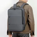 Grijze minimalistische zakelijke laptoprugzak voor heren inclusief USB-oplaadpoort - Eén maat / Grijs