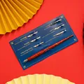 Set professionale di penne per calligrafia con supporto rosso e 5 pennini - Set (1 Penna 6 Pennini) / 0.5mm / Motivo Marmo Rosso (CA129003DL)