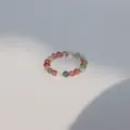 Bague minimaliste en perles de tourmaline arc-en-ciel naturelle de 3 mm pour superposition. - 1 Pièce/Paquet / Arc-en-ciel (Petites Perles Bague Élastique)