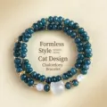 Double-layer chalcedony beaded bracelet with cat charm in green and gold for women - Chalcedony Faceless Cat Style