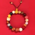 Handcrafted 18-seed Buddhist wood bead bracelet featuring Zodiac Tiger theme gift - Zodiac Tiger