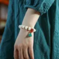 Elegant white bodhi root bracelet with lotus beads and green charm - Pumpkin Bodhi Style / Single Loop Style / Cream