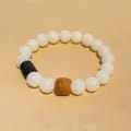 White Bodhi root bead bracelet with 10mm diameter for men, featuring a lotus carving bead - Simple Men's Style / 10mm / White / 17cm Circumference
