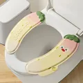 Niedliches EVA wasserdichtes Toilettensitzkissen-Set mit Good Luck-Prägung und Griff. - Duftender Stil Mit Griff / Gelbe Erdbeere