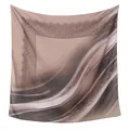 Elegante pañuelo cuadrado marrón degradado con borde de encaje y textura de mármol - 110*110cm / Modelo de Patrón de Mármol Degradado Marrón (86#)
