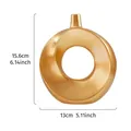 Jarrón de cerámica dorado moderno con diseño circular minimalista y medidas detalle - Oro S
