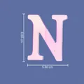 Ornement décoratif lettre N en acrylique rose irisé pour la maison, 6,6x5,6 cm - Lettre N / Iridescent