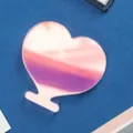 Décoration en acrylique en forme de cœur or rose irisé pour une ambiance intérieure chic. - Ornement de Cœur / Iridescent