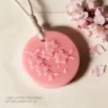 Fragrant peach blossom scented wax melt sachet with floral relief for closet decor - Peach Blossom / Pink