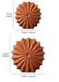 Detailed dimensions of modern orange conch resin vases in two different sizes. - S / Orange