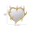 Specchio da parete a forma di cuore dorato con cornice a spine, 35x32,5 cm - Oro